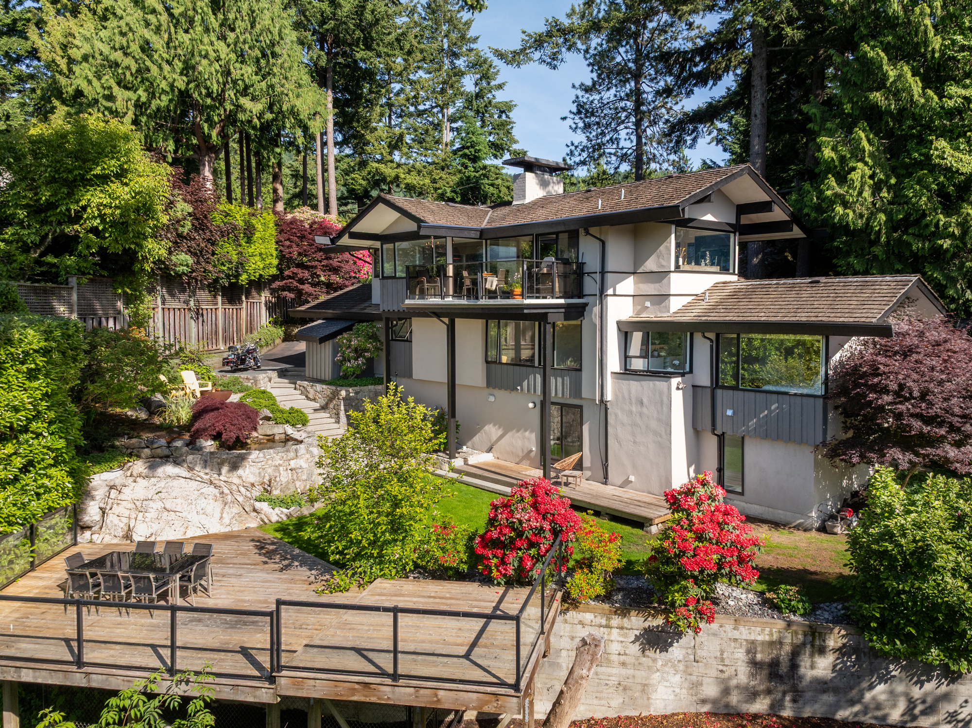 6485 Madrona Crescent